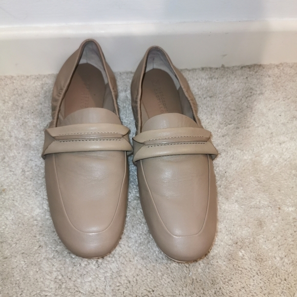MERCEDES Castillo s7 neutral loafer flats - Picture 2 of 12